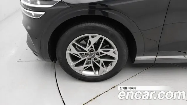 Genesis GV70 2021 thumb 5