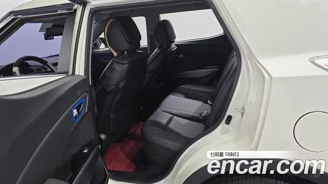 KG_Mobility_Ssangyong TIBOLI 2018 thumb 11