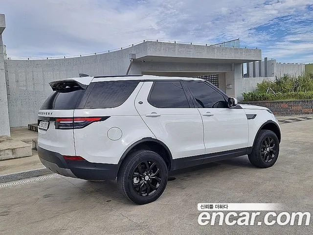 Land Rover Discovery 2019 thumb 5
