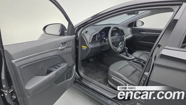 Hyundai Avante 2019 thumb 10
