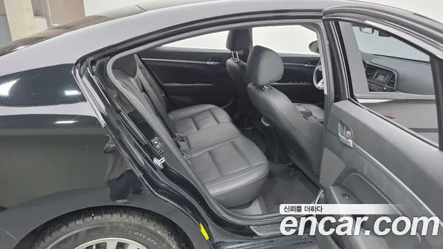 Hyundai Avante 2019 thumb 11
