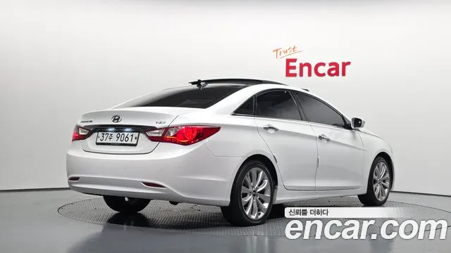 Hyundai Sonata 2010 thumb 2