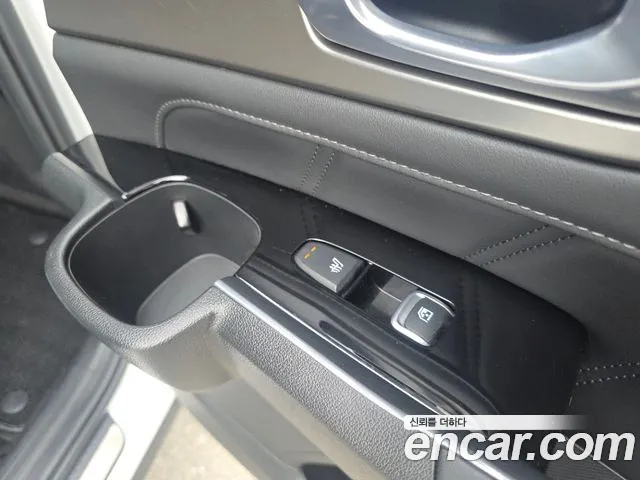 Kia Sorento 2022 thumb 7