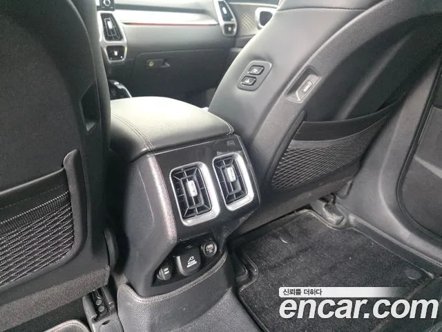 Kia Sorento 2022 thumb 8