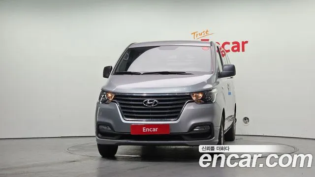 Hyundai Starex 2019 thumb 3