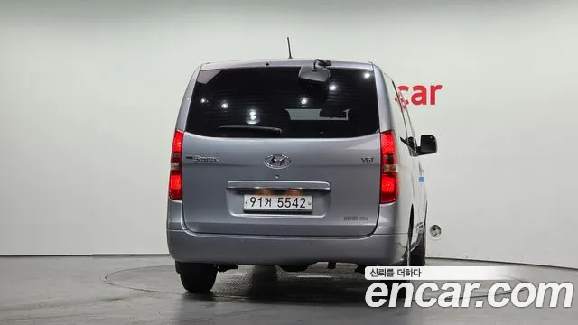 Hyundai Starex 2019 thumb 4