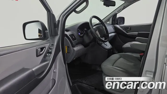 Hyundai Starex 2019 thumb 11