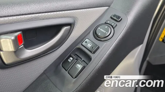 Hyundai Starex 2019 thumb 12