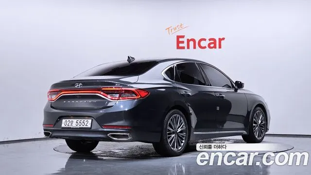 Hyundai Grandeur 2017 thumb 2