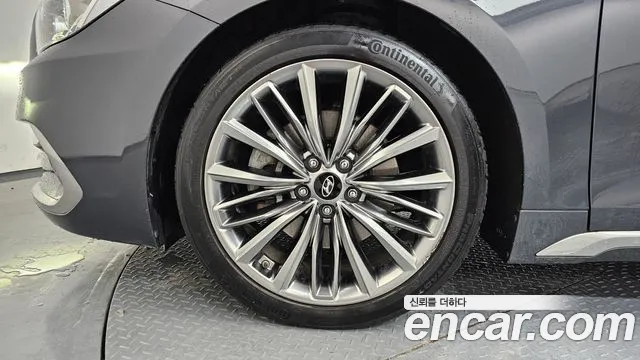 Hyundai Grandeur 2017 thumb 5
