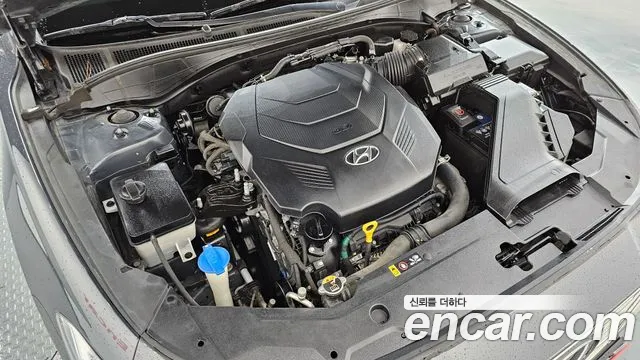 Hyundai Grandeur 2017 thumb 6