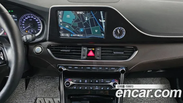 Hyundai Grandeur 2017 thumb 12