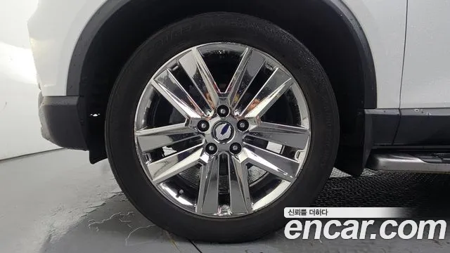 KG_Mobility_Ssangyong Rexton 2018 thumb 5