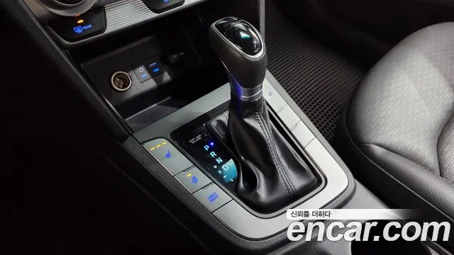Hyundai Avante 2020 thumb 9