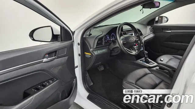 Hyundai Avante 2020 thumb 10