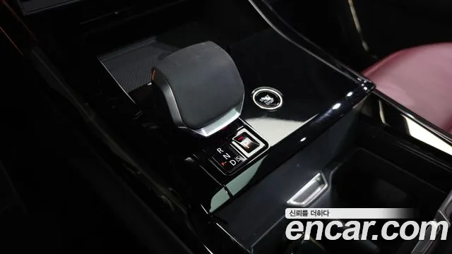Land Rover Range Rover Sport 2025 thumb 9