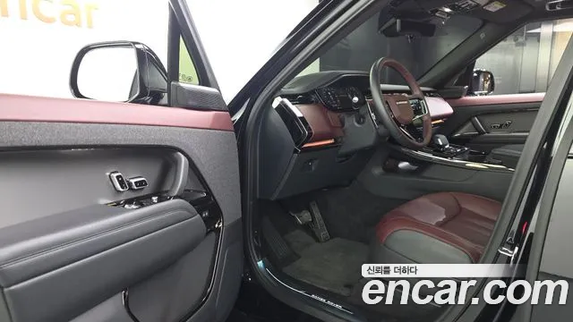 Land Rover Range Rover Sport 2025 thumb 10