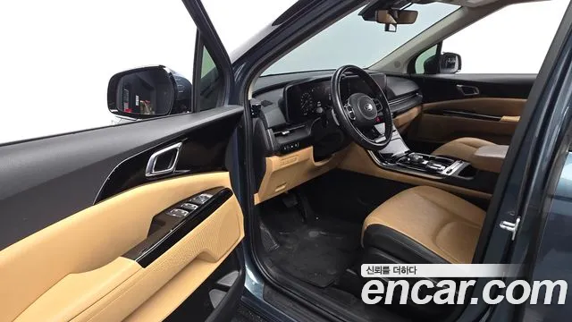 Kia Carnival 2021 thumb 10