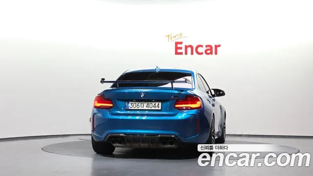 BMW M2 2019 thumb 4