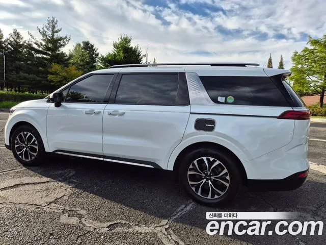 Kia Carnival 2022 thumb 6