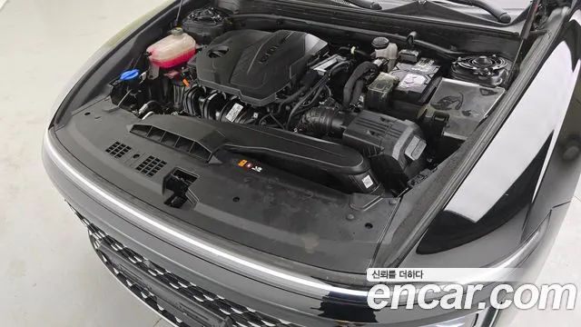 Hyundai Grandeur 2023 thumb 6
