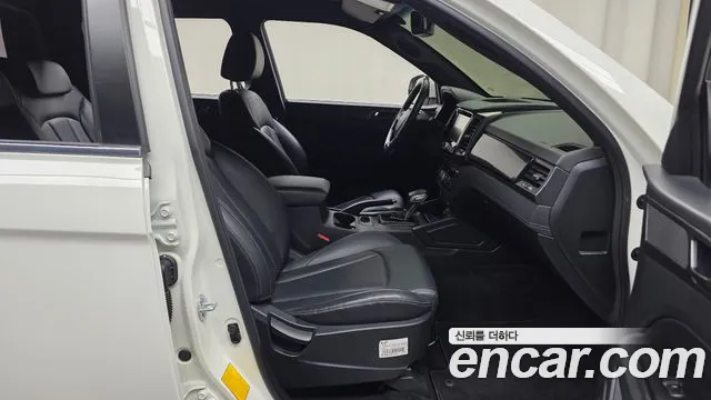 KG_Mobility_Ssangyong Rexton 2021 thumb 11