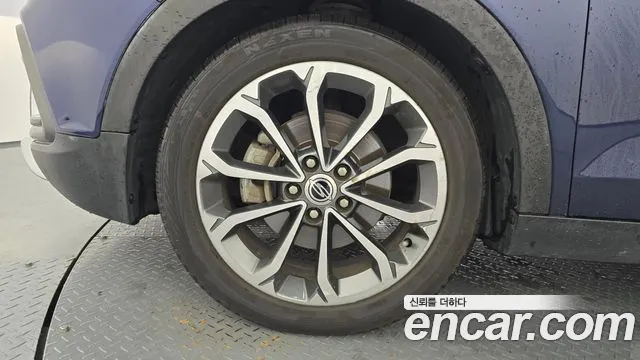 KG_Mobility_Ssangyong TIBOLI 2017 thumb 5