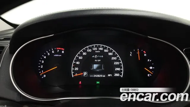 Kia K7 2013 thumb 8