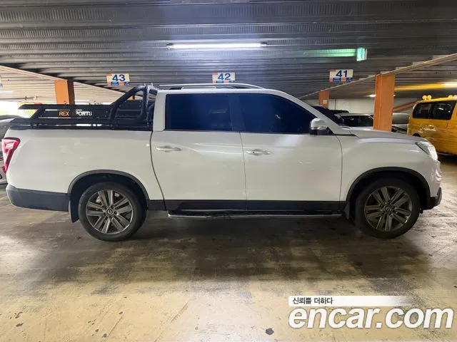 KG_Mobility_Ssangyong Rexton 2019 thumb 5