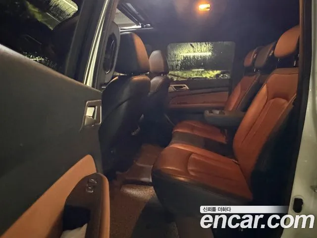 KG_Mobility_Ssangyong Rexton 2019 thumb 8