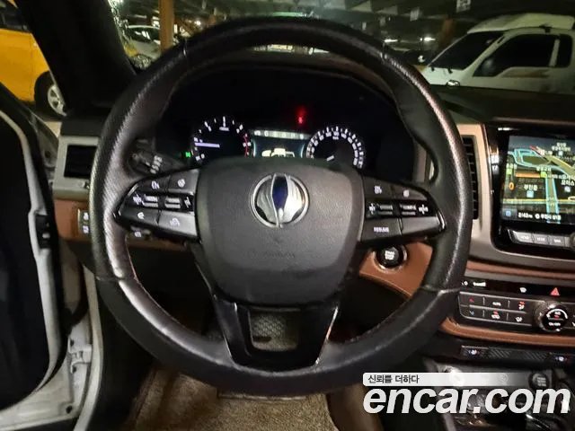 KG_Mobility_Ssangyong Rexton 2019 thumb 10