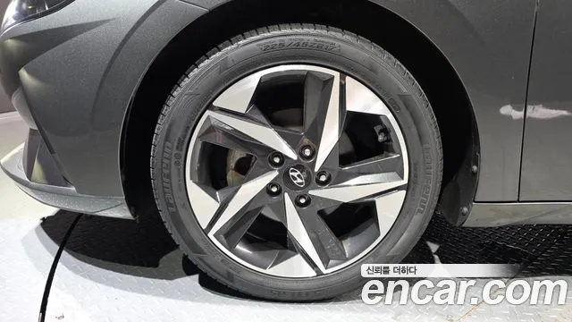 Hyundai Avante 2022 thumb 5