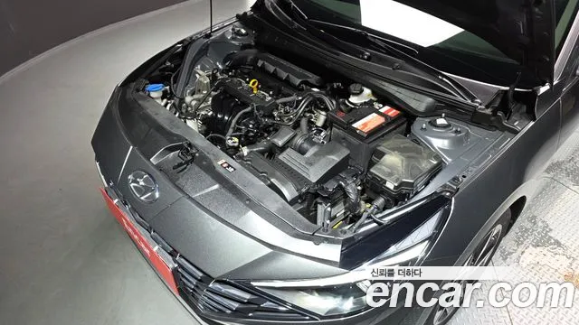 Hyundai Avante 2022 thumb 6