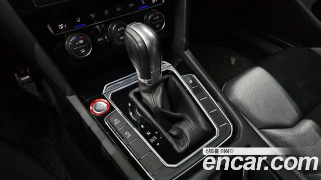 Volkswagen Arteon 2018 thumb 8