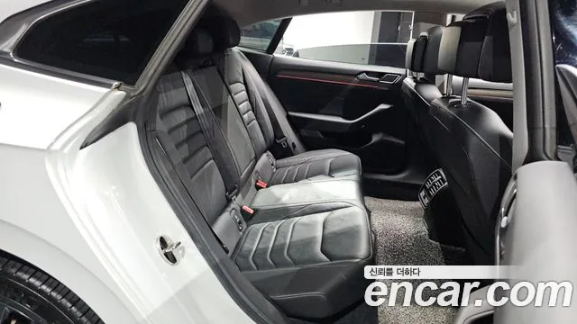 Volkswagen Arteon 2018 thumb 10