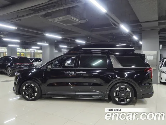 Kia Carnival 2024 thumb 2