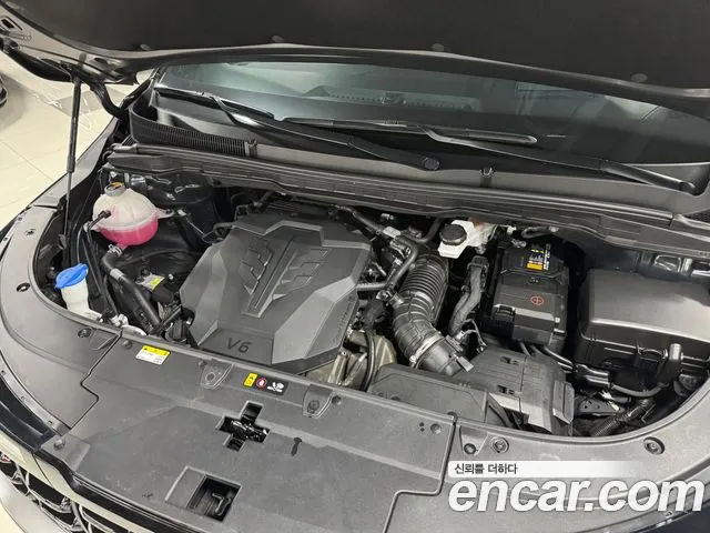 Kia Carnival 2024 thumb 4