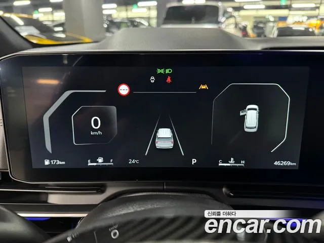 Kia Carnival 2024 thumb 5