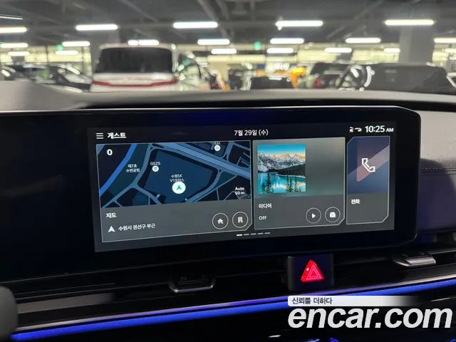 Kia Carnival 2024 thumb 9