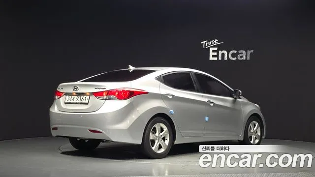 Hyundai Avante 2011 thumb 2