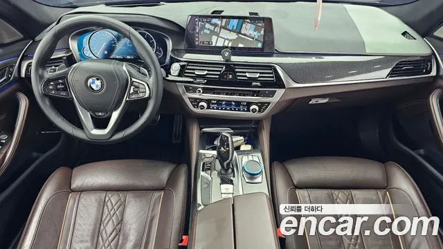 BMW 5-Series 2017 thumb 7