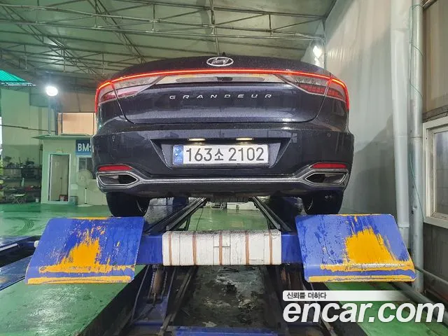 Hyundai Grandeur 2021 thumb 2