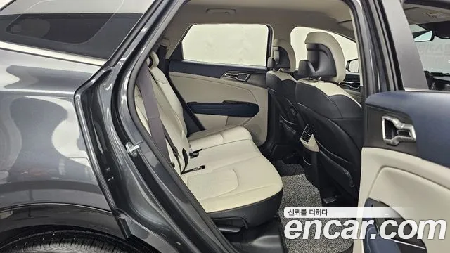 Kia Sportage 2023 thumb 12