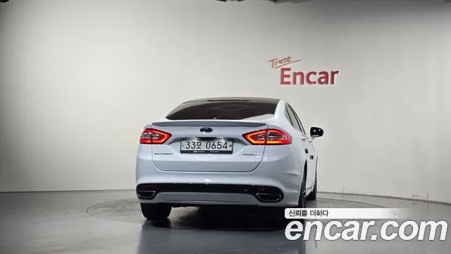 Ford Mondeo 2016 thumb 4