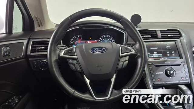 Ford Mondeo 2016 thumb 12