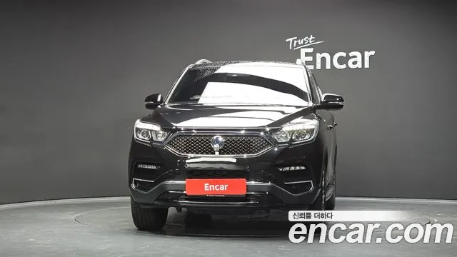 KG_Mobility_Ssangyong Rexton 2018 thumb 3