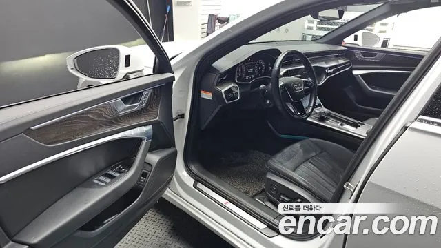 Audi A6 2020 thumb 10