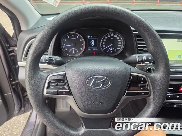 Hyundai Avante 2017 thumb 6