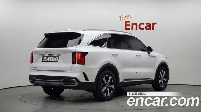 Kia Sorento 2022 thumb 2