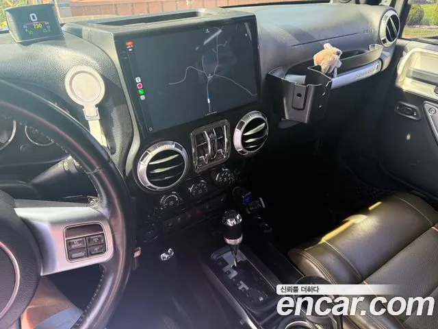 Jeep Wrangler 2011 thumb 9